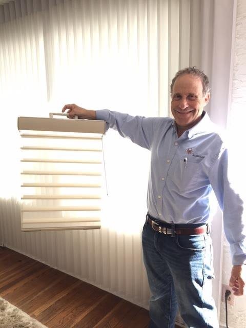 Hunter Douglas Dealer Image